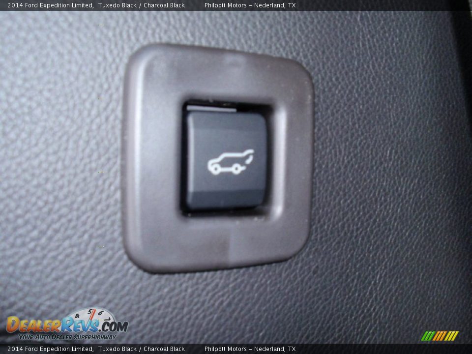 2014 Ford Expedition Limited Tuxedo Black / Charcoal Black Photo #28