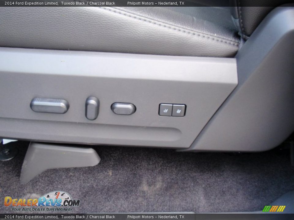 2014 Ford Expedition Limited Tuxedo Black / Charcoal Black Photo #34