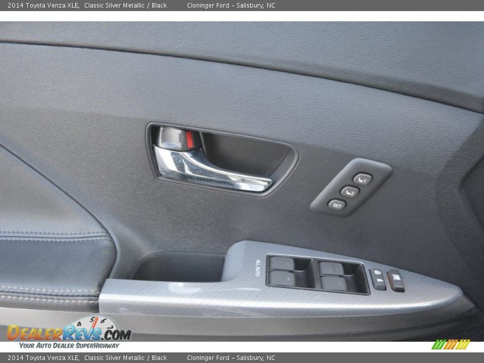 2014 Toyota Venza XLE Classic Silver Metallic / Black Photo #5