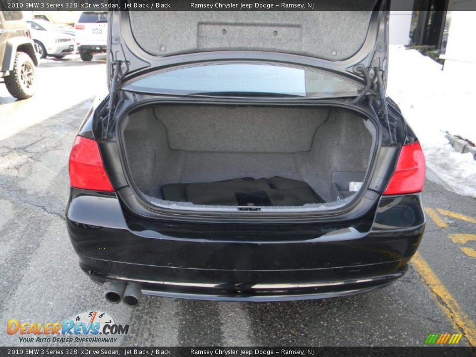 2010 BMW 3 Series 328i xDrive Sedan Jet Black / Black Photo #8