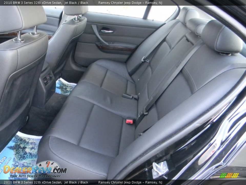 2010 BMW 3 Series 328i xDrive Sedan Jet Black / Black Photo #11