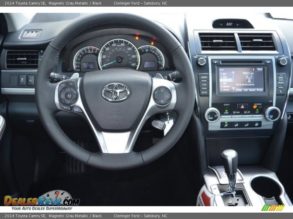 2014 Toyota Camry SE Magnetic Gray Metallic / Black Photo #11