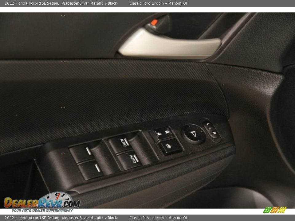 2012 Honda Accord SE Sedan Alabaster Silver Metallic / Black Photo #5