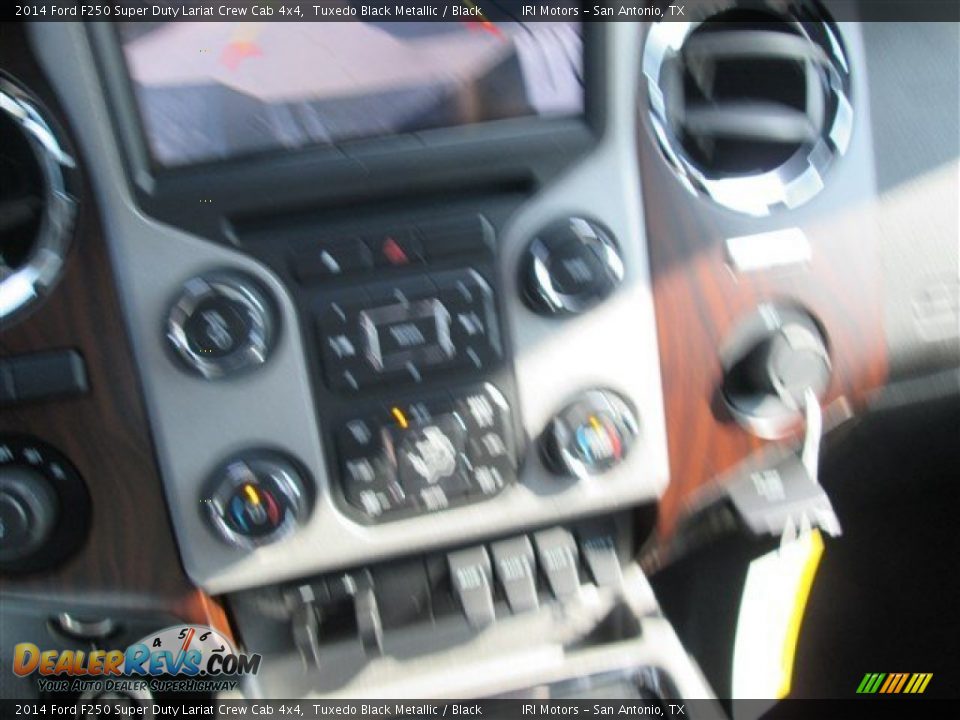 2014 Ford F250 Super Duty Lariat Crew Cab 4x4 Tuxedo Black Metallic / Black Photo #12