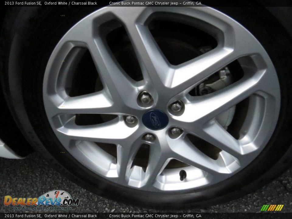 2013 Ford Fusion SE Oxford White / Charcoal Black Photo #9