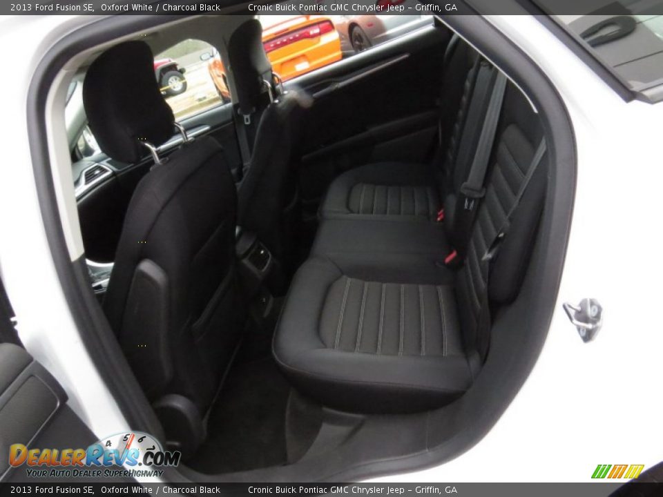 2013 Ford Fusion SE Oxford White / Charcoal Black Photo #13