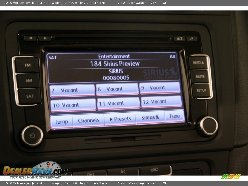 2010 Volkswagen Jetta SE SportWagen Candy White / Cornsilk Beige Photo #14