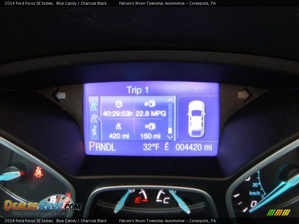 2014 Ford Focus SE Sedan Blue Candy / Charcoal Black Photo #24
