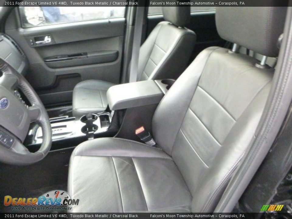 2011 Ford Escape Limited V6 4WD Tuxedo Black Metallic / Charcoal Black Photo #15