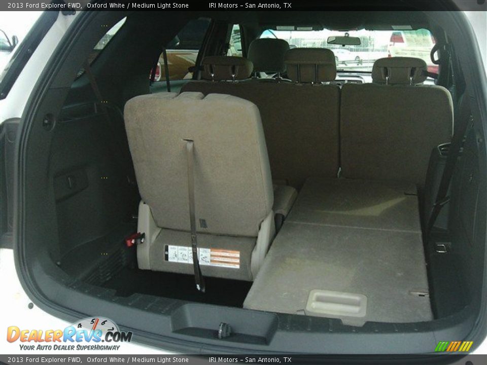 2013 Ford Explorer FWD Oxford White / Medium Light Stone Photo #10