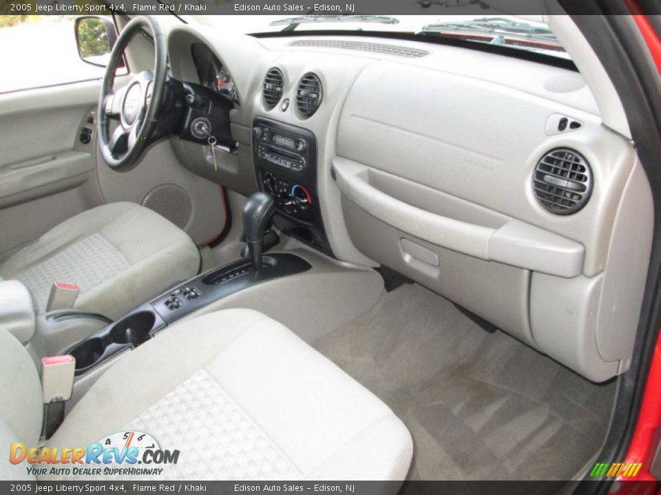 2005 Jeep Liberty Sport 4x4 Flame Red / Khaki Photo #16
