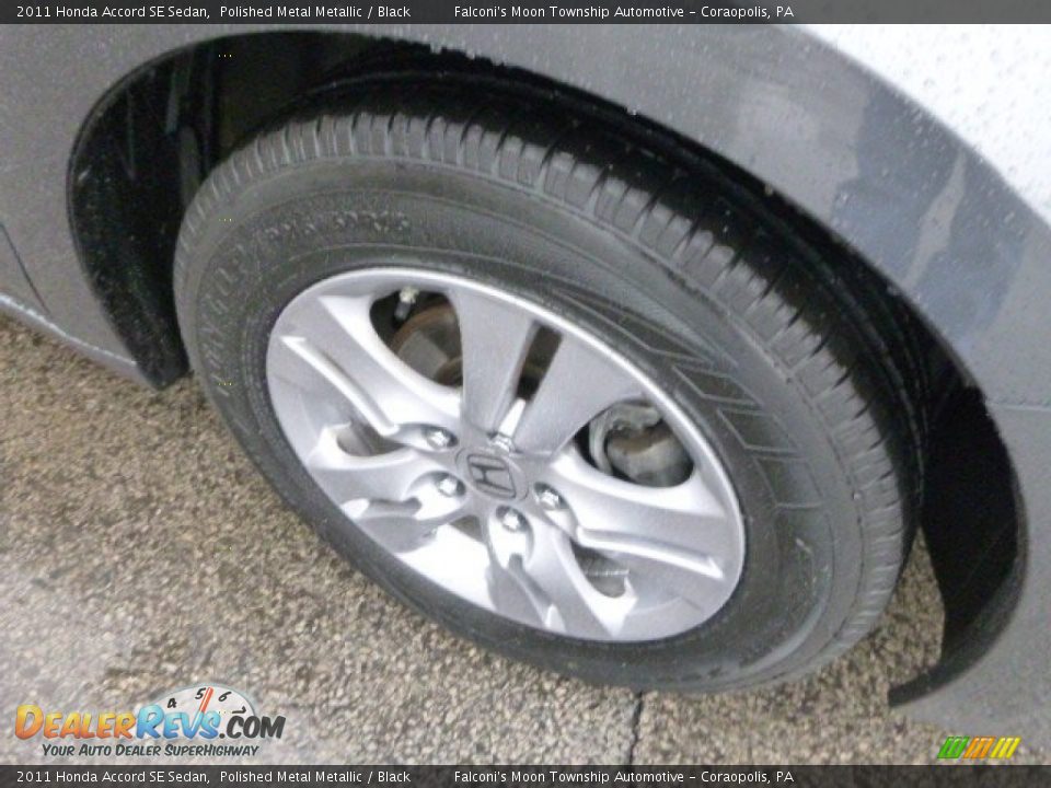2011 Honda Accord SE Sedan Polished Metal Metallic / Black Photo #9