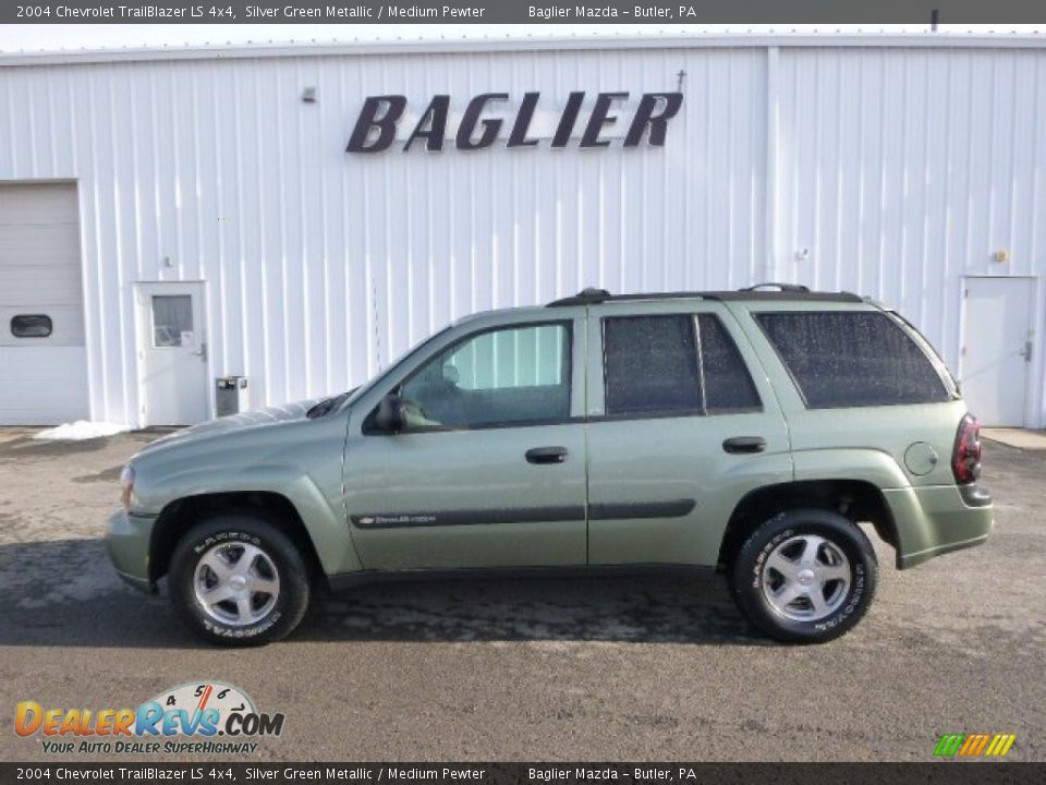 2004 Chevrolet TrailBlazer LS 4x4 Silver Green Metallic / Medium Pewter Photo #1