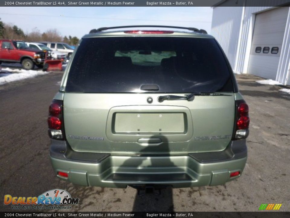 2004 Chevrolet TrailBlazer LS 4x4 Silver Green Metallic / Medium Pewter Photo #5