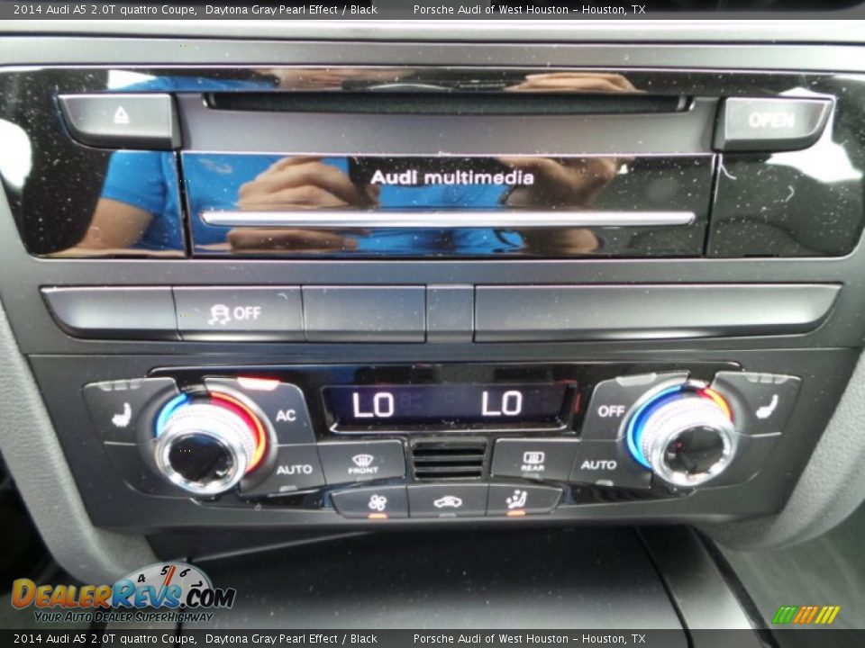 Controls of 2014 Audi A5 2.0T quattro Coupe Photo #23