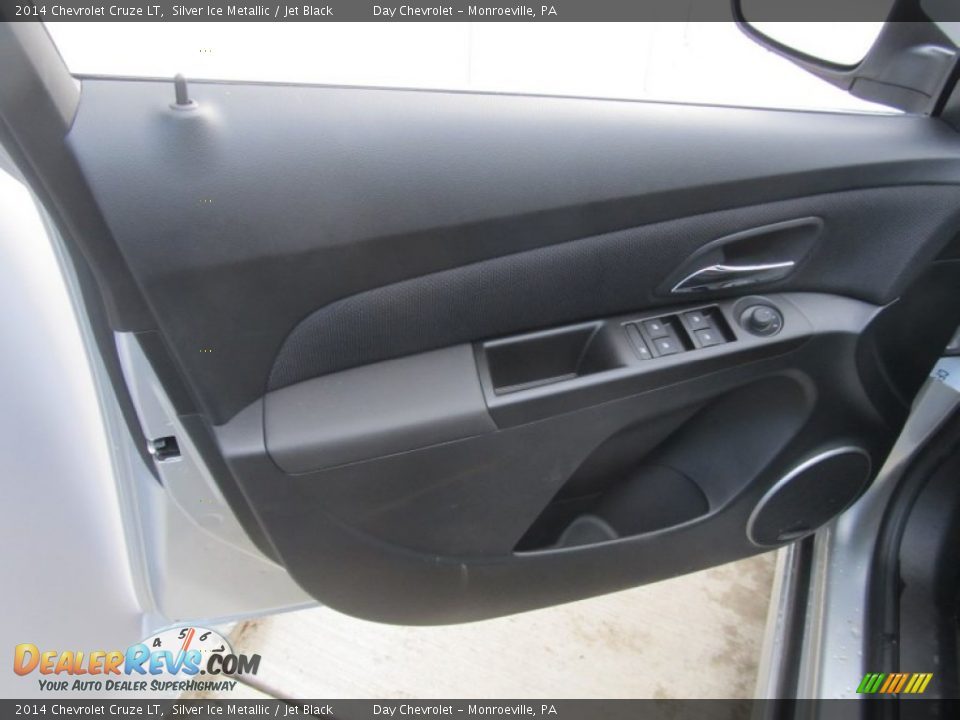 2014 Chevrolet Cruze LT Silver Ice Metallic / Jet Black Photo #10