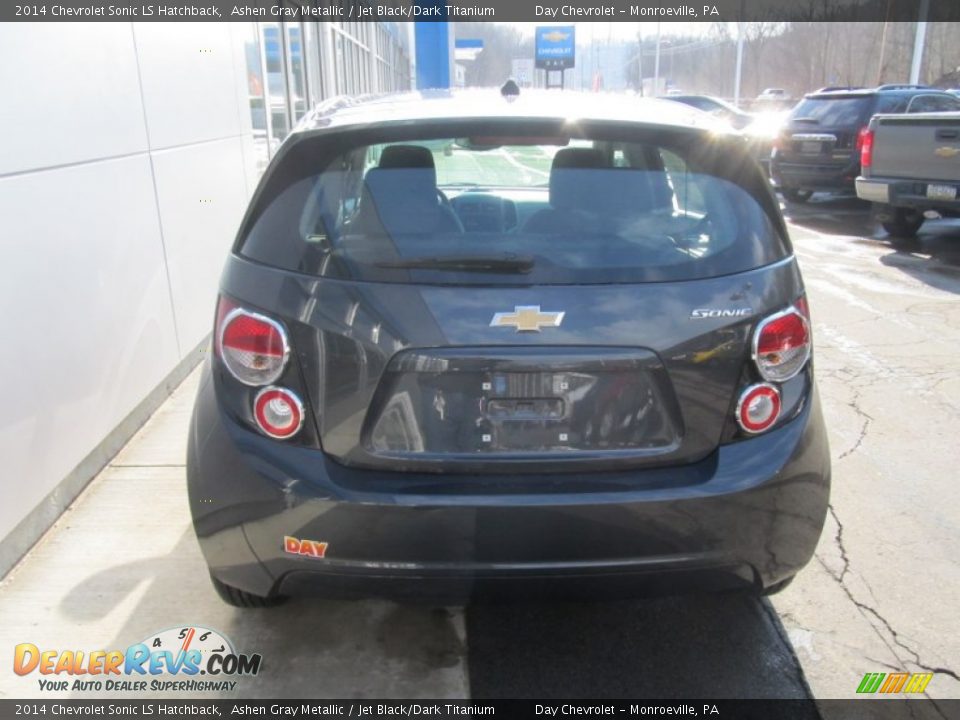 2014 Chevrolet Sonic LS Hatchback Ashen Gray Metallic / Jet Black/Dark Titanium Photo #5