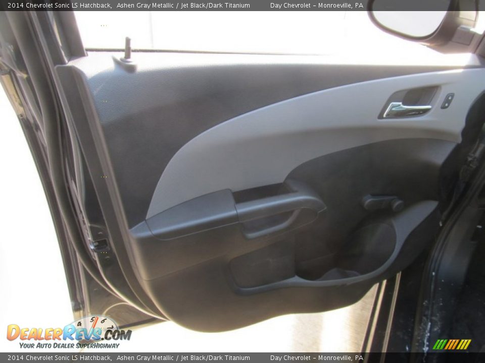 2014 Chevrolet Sonic LS Hatchback Ashen Gray Metallic / Jet Black/Dark Titanium Photo #10