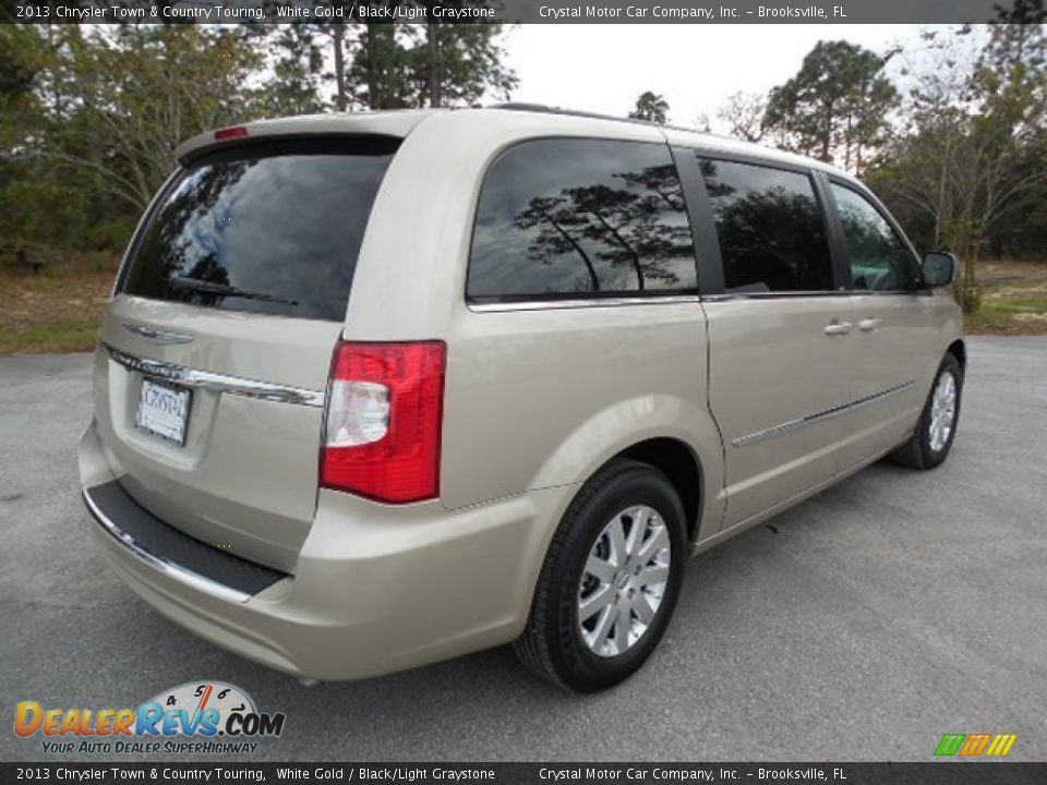 2013 Chrysler Town & Country Touring White Gold / Black/Light Graystone Photo #10
