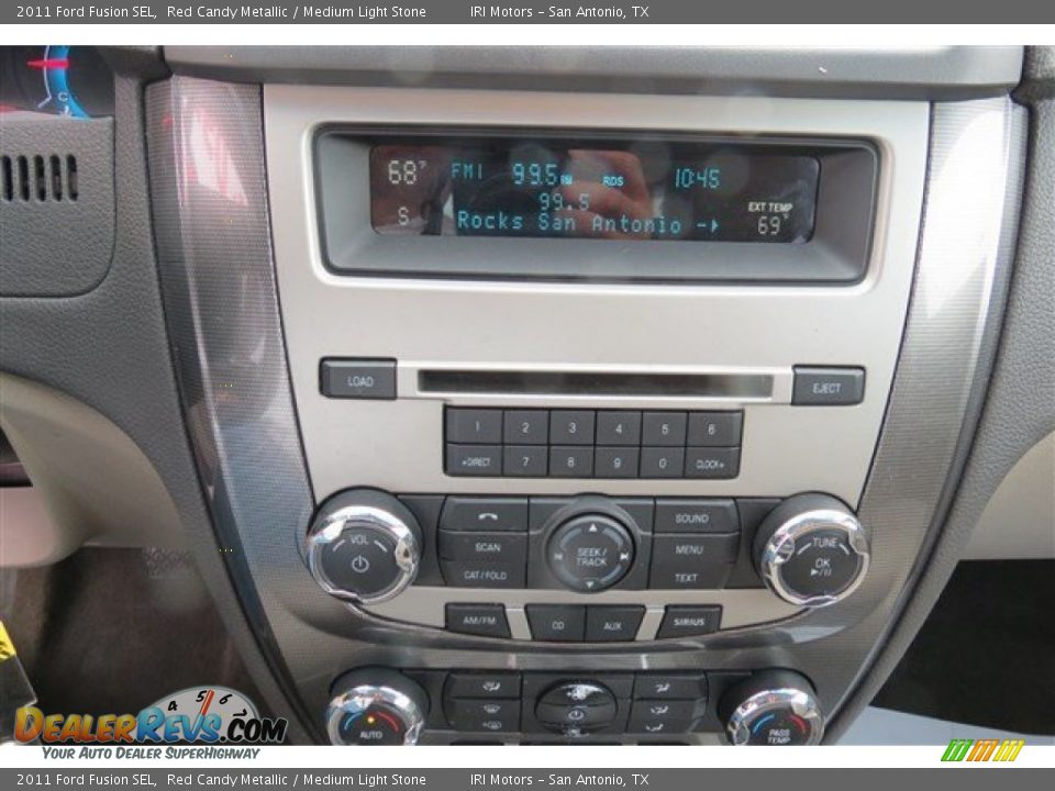 Controls of 2011 Ford Fusion SEL Photo #15