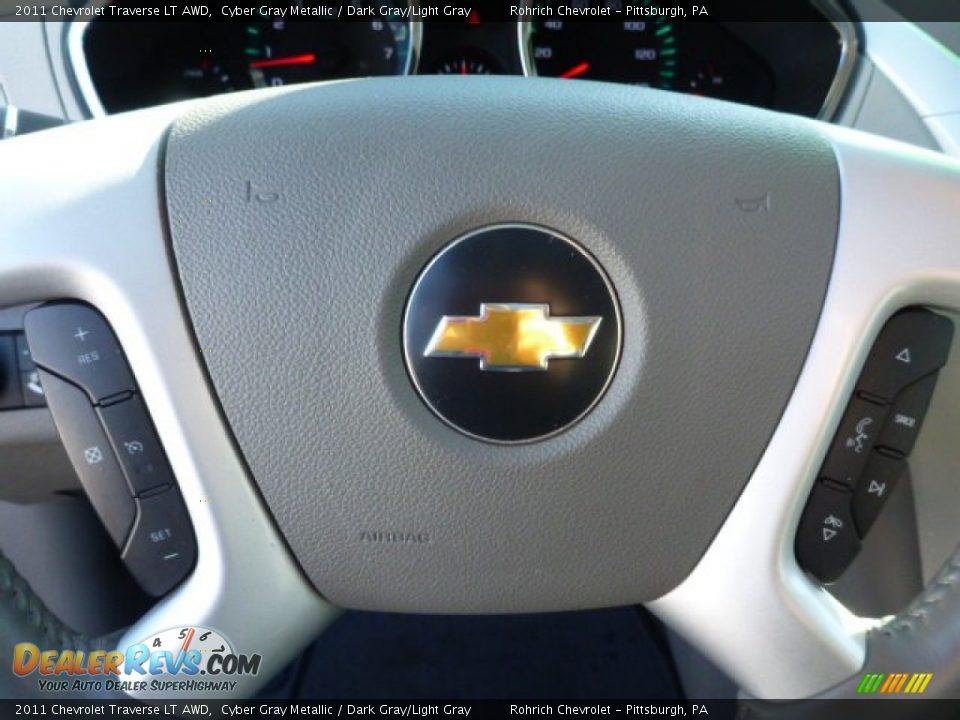 2011 Chevrolet Traverse LT AWD Cyber Gray Metallic / Dark Gray/Light Gray Photo #22