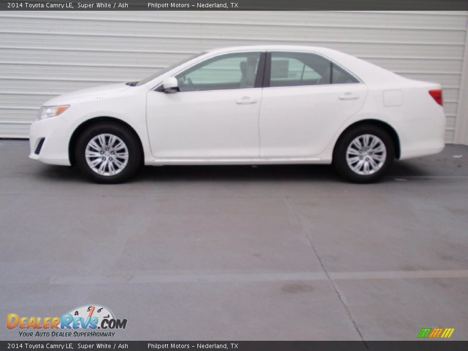 2014 Toyota Camry LE Super White / Ash Photo #6
