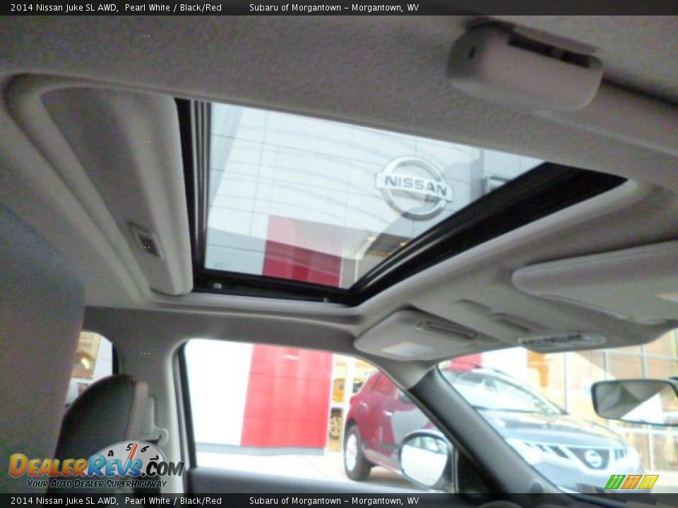 2014 Nissan Juke SL AWD Pearl White / Black/Red Photo #11