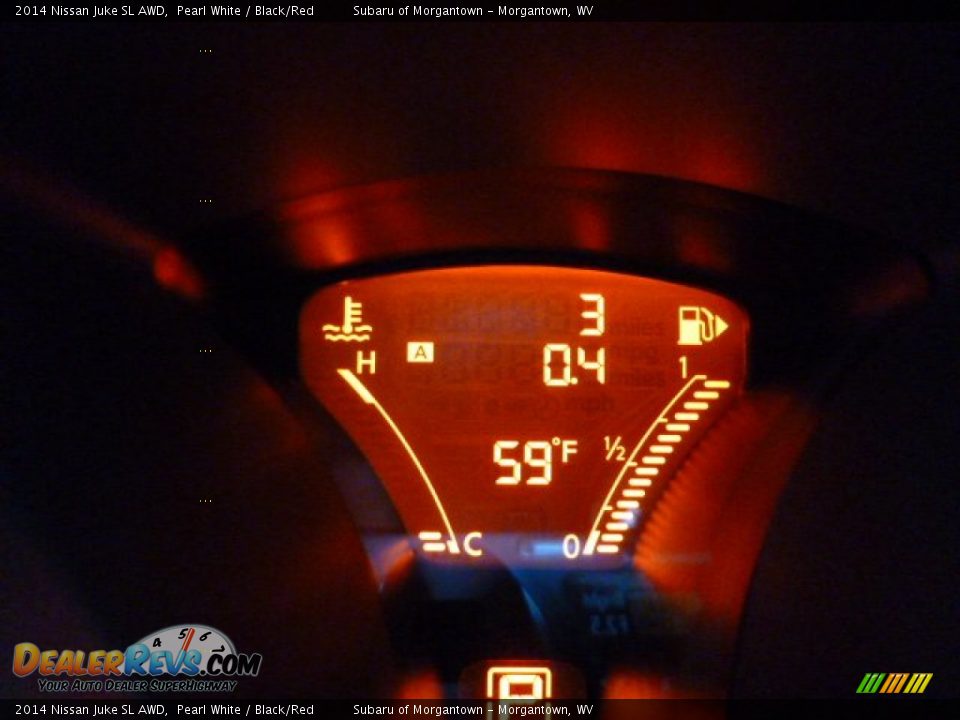 2014 Nissan Juke SL AWD Pearl White / Black/Red Photo #20