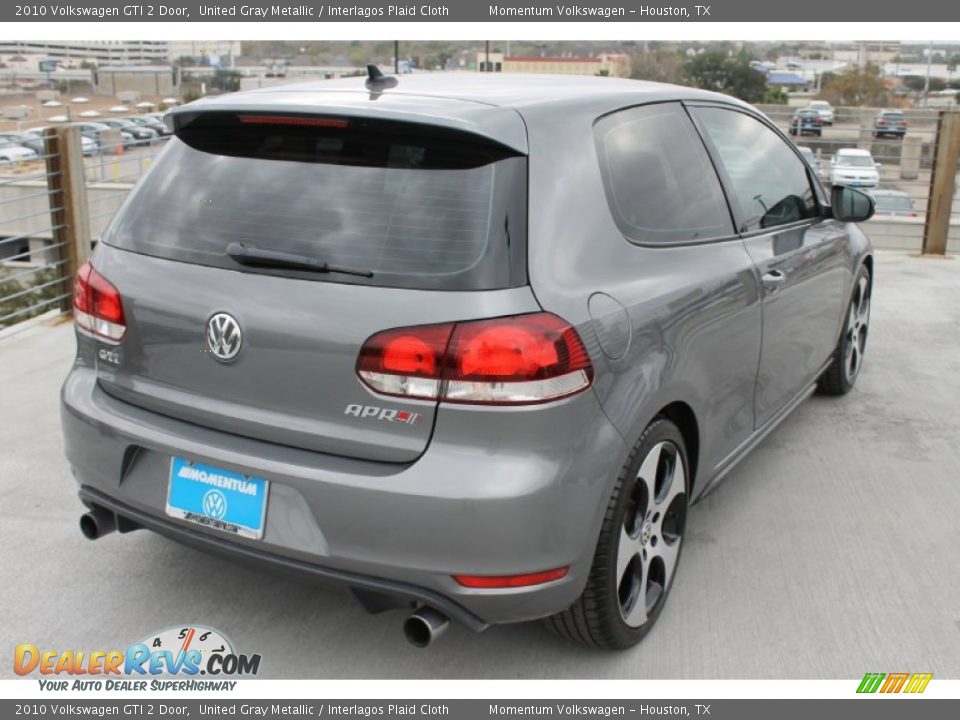 2010 Volkswagen GTI 2 Door United Gray Metallic / Interlagos Plaid Cloth Photo #9