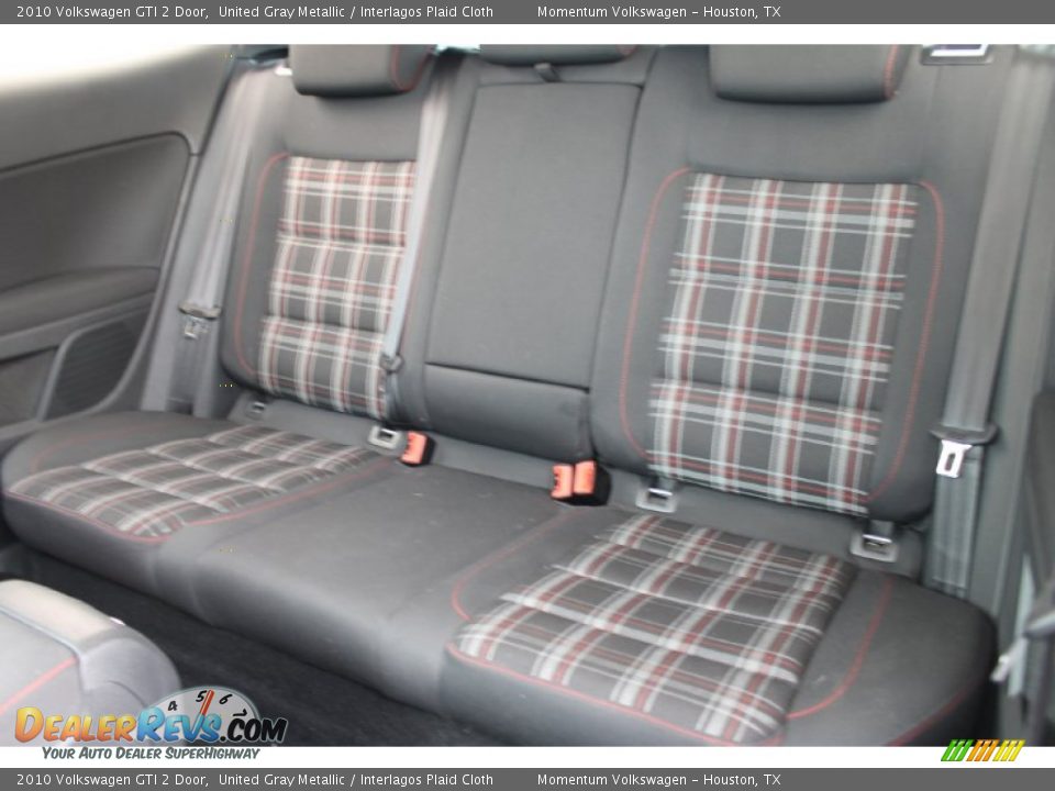 2010 Volkswagen GTI 2 Door United Gray Metallic / Interlagos Plaid Cloth Photo #20