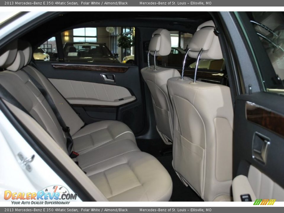 2013 Mercedes-Benz E 350 4Matic Sedan Polar White / Almond/Black Photo #10