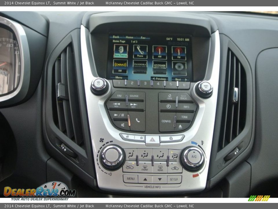 Controls of 2014 Chevrolet Equinox LT Photo #11