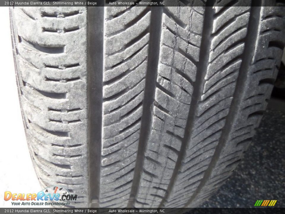2012 Hyundai Elantra GLS Shimmering White / Beige Photo #9