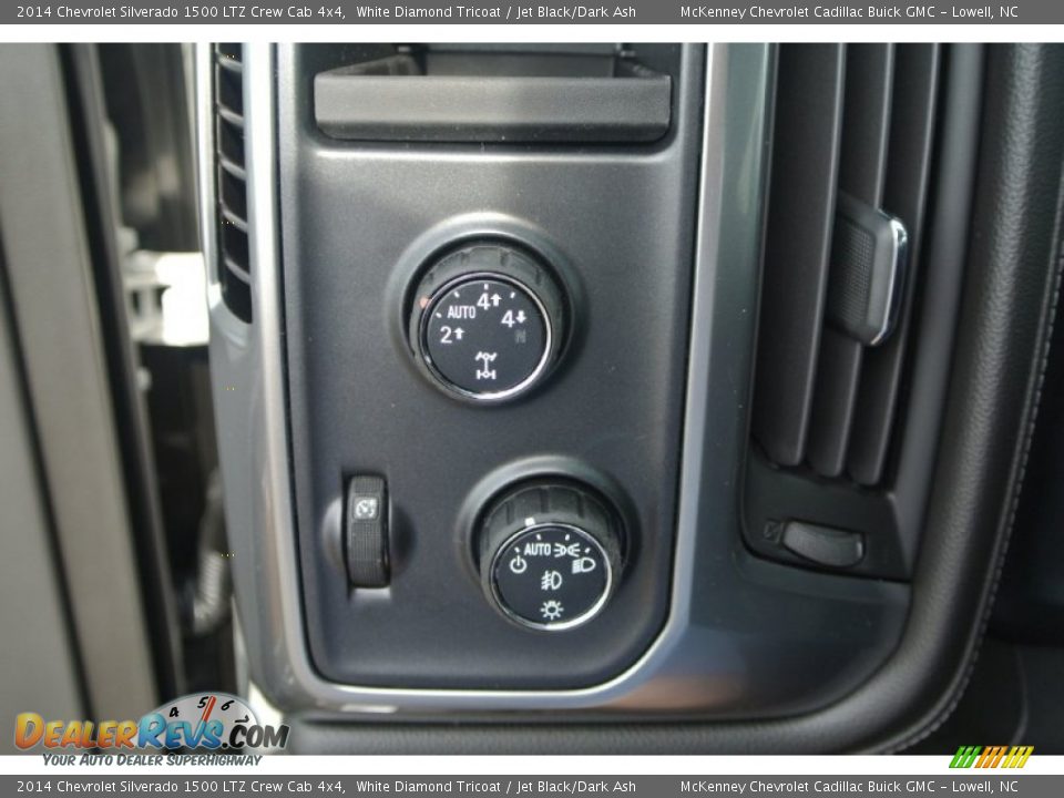 2014 Chevrolet Silverado 1500 LTZ Crew Cab 4x4 White Diamond Tricoat / Jet Black/Dark Ash Photo #10