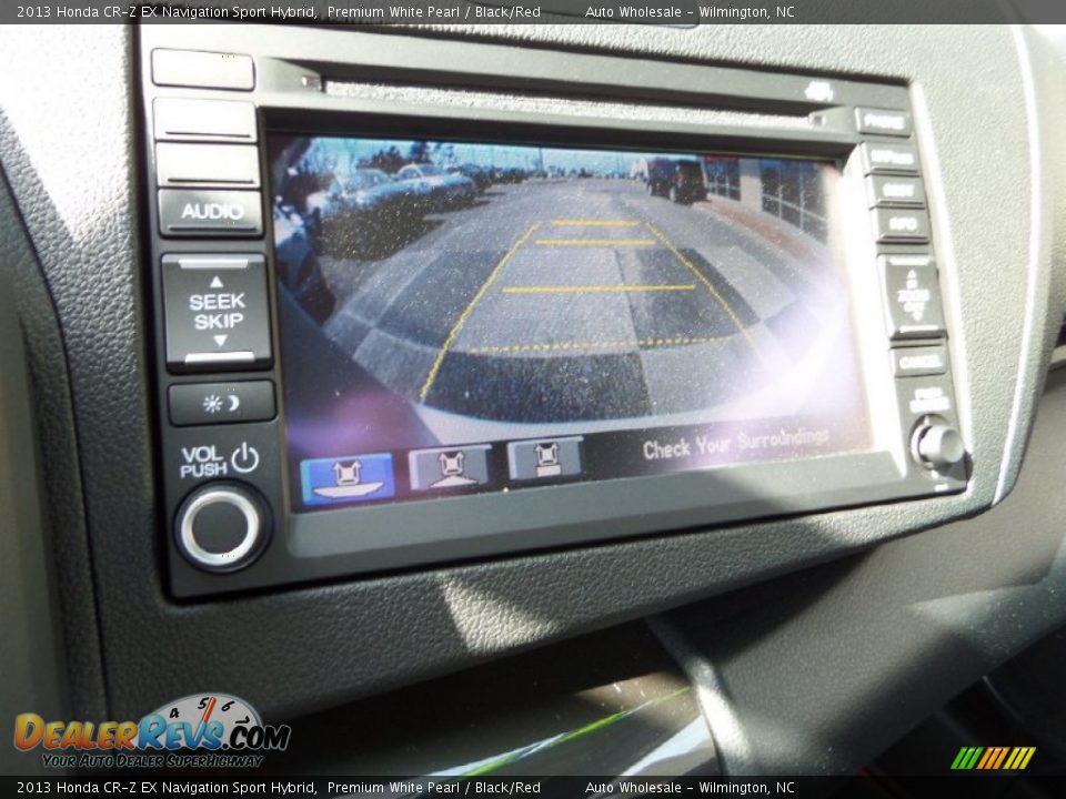 2013 Honda CR-Z EX Navigation Sport Hybrid Premium White Pearl / Black/Red Photo #18