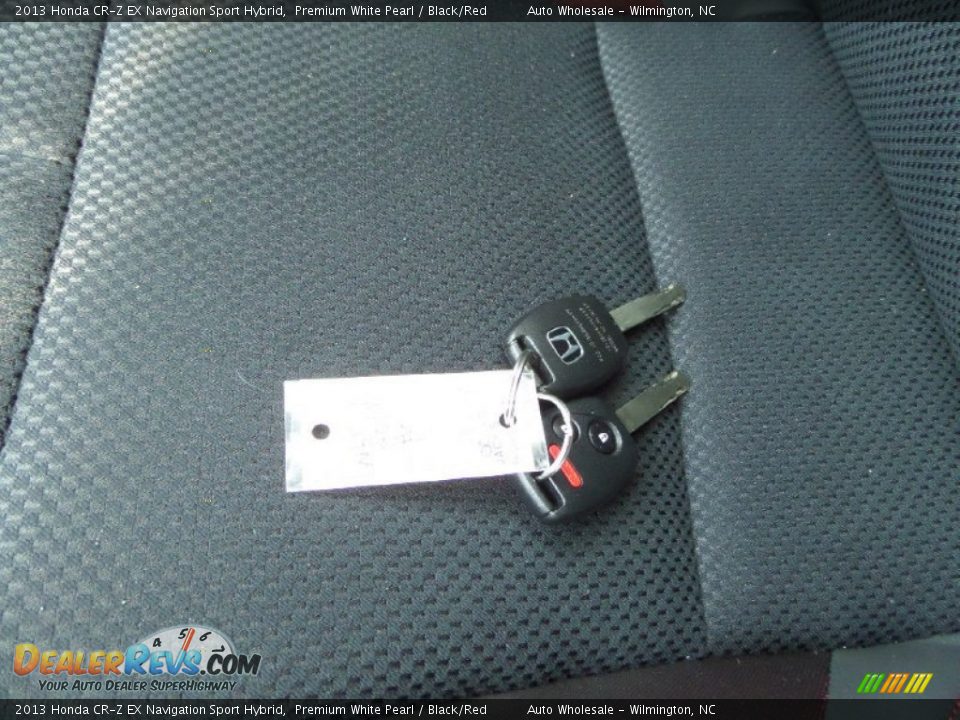 2013 Honda CR-Z EX Navigation Sport Hybrid Premium White Pearl / Black/Red Photo #20