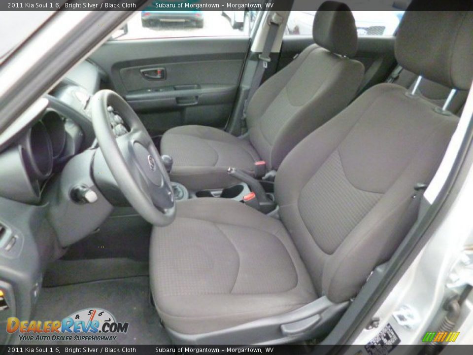 2011 Kia Soul 1.6 Bright Silver / Black Cloth Photo #7