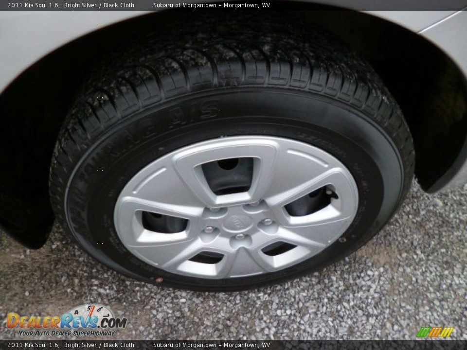 2011 Kia Soul 1.6 Bright Silver / Black Cloth Photo #13