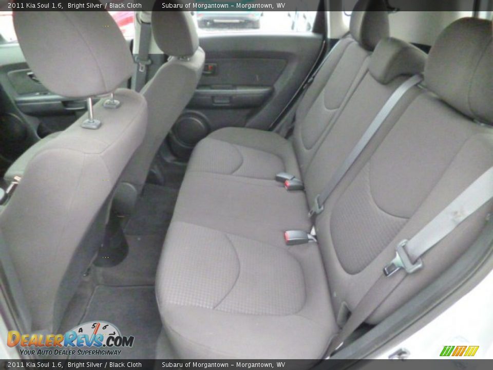 2011 Kia Soul 1.6 Bright Silver / Black Cloth Photo #16