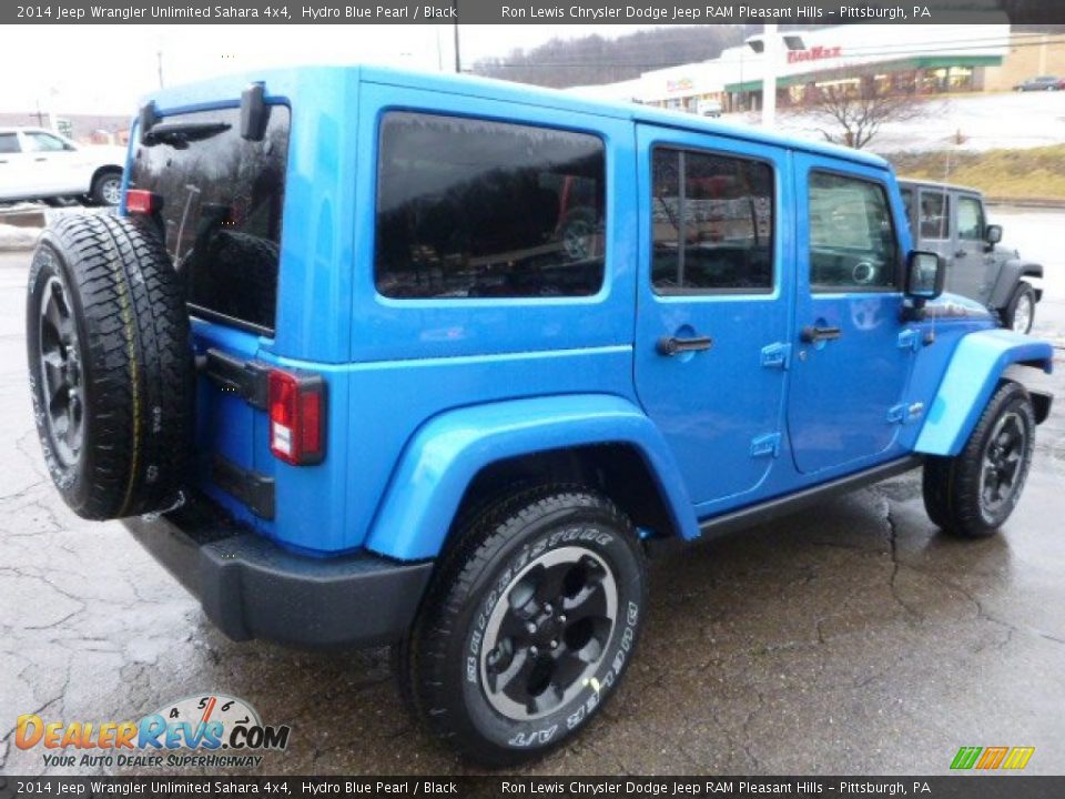 2014 Jeep Wrangler Unlimited Sahara 4x4 Hydro Blue Pearl / Black Photo #5