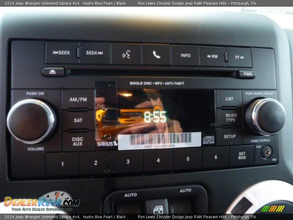 2014 Jeep Wrangler Unlimited Sahara 4x4 Hydro Blue Pearl / Black Photo #18