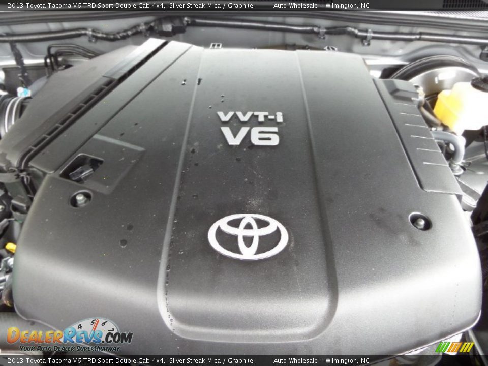 2013 Toyota Tacoma V6 TRD Sport Double Cab 4x4 Silver Streak Mica / Graphite Photo #7