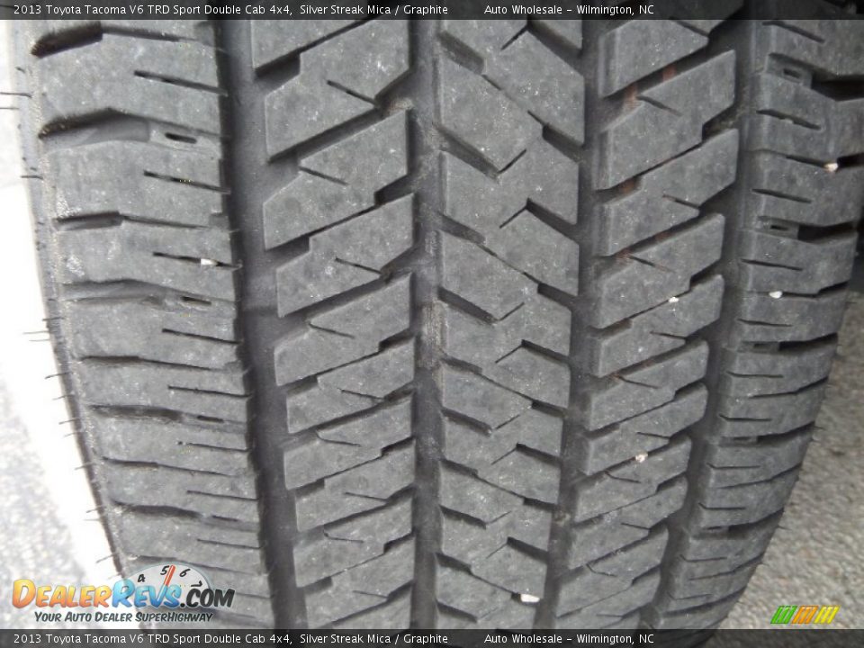 2013 Toyota Tacoma V6 TRD Sport Double Cab 4x4 Silver Streak Mica / Graphite Photo #10