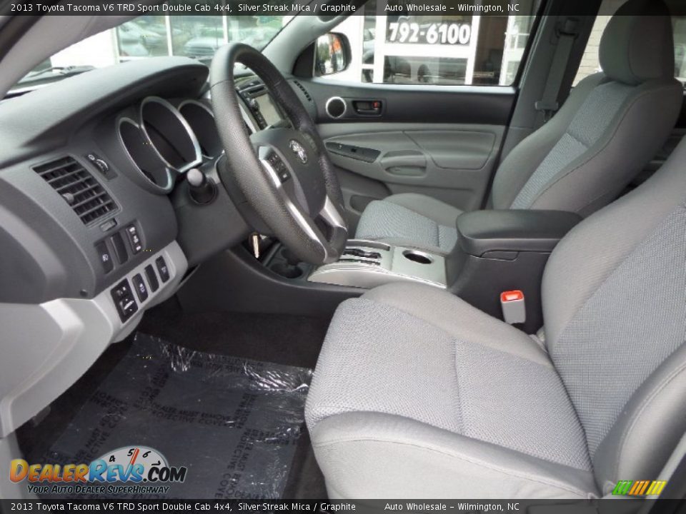 2013 Toyota Tacoma V6 TRD Sport Double Cab 4x4 Silver Streak Mica / Graphite Photo #11