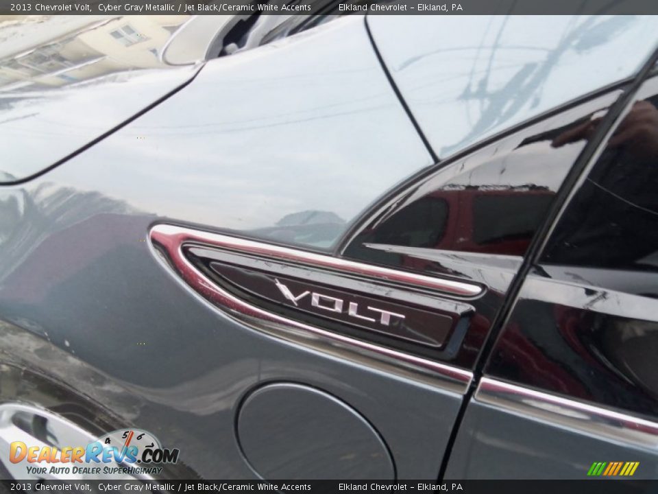 2013 Chevrolet Volt Cyber Gray Metallic / Jet Black/Ceramic White Accents Photo #10