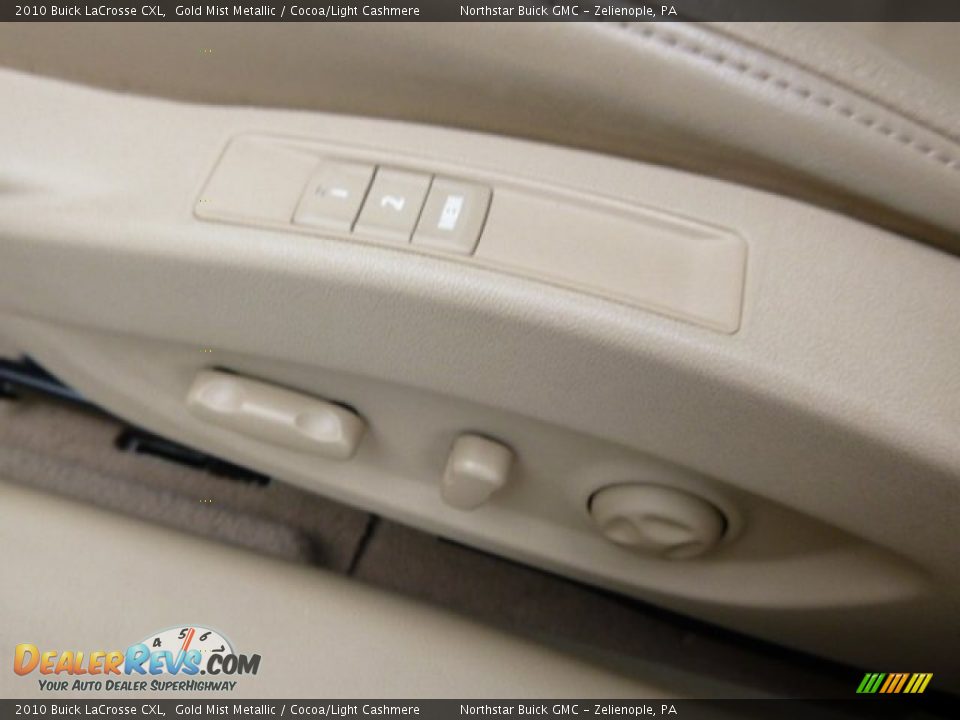 2010 Buick LaCrosse CXL Gold Mist Metallic / Cocoa/Light Cashmere Photo #15