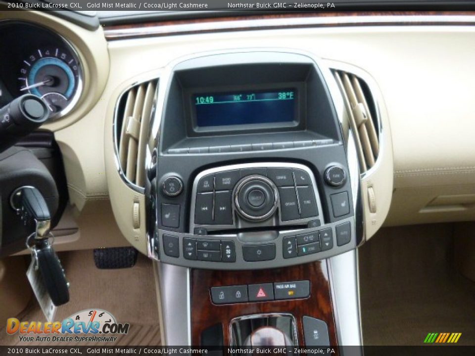 2010 Buick LaCrosse CXL Gold Mist Metallic / Cocoa/Light Cashmere Photo #16