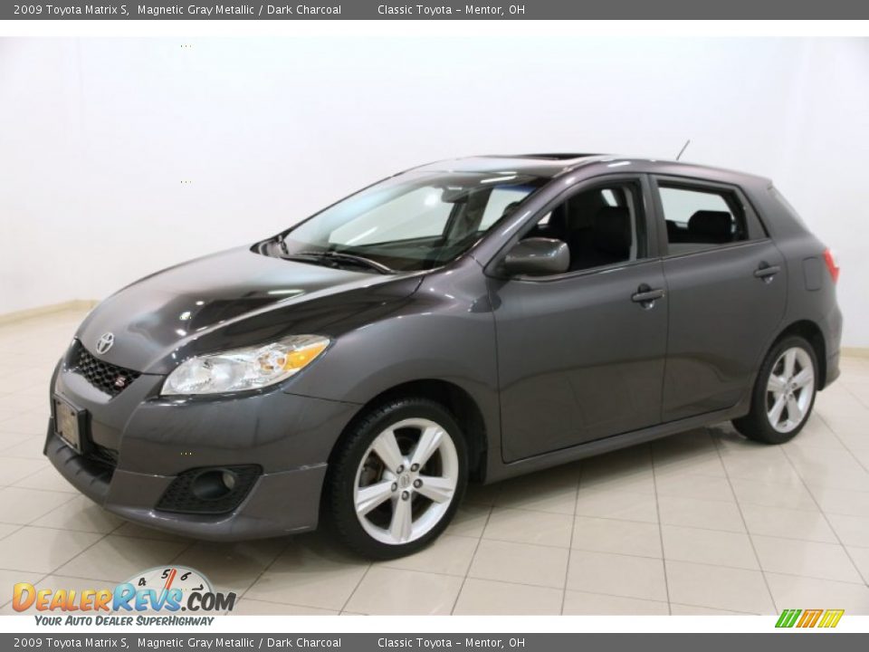 2009 Toyota Matrix S Magnetic Gray Metallic / Dark Charcoal Photo #3