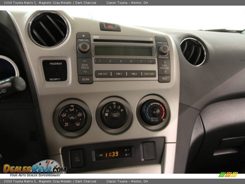 2009 Toyota Matrix S Magnetic Gray Metallic / Dark Charcoal Photo #10