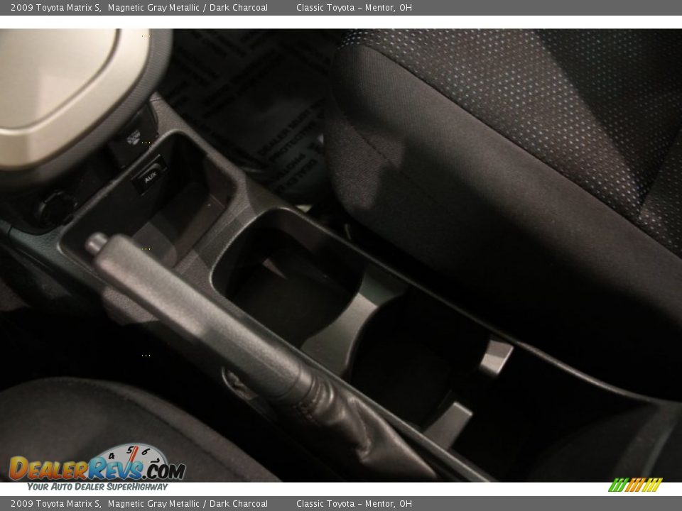 2009 Toyota Matrix S Magnetic Gray Metallic / Dark Charcoal Photo #12